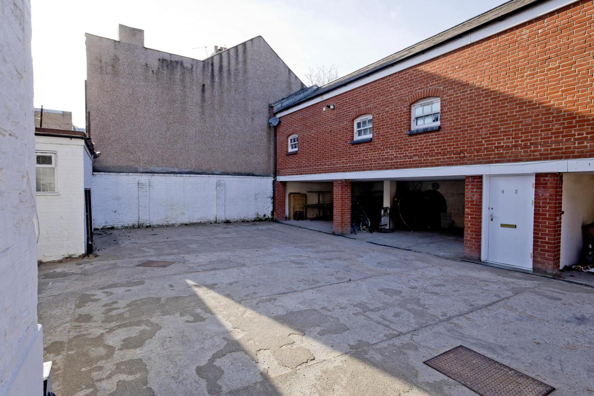 Imperial Barking Road Appartement